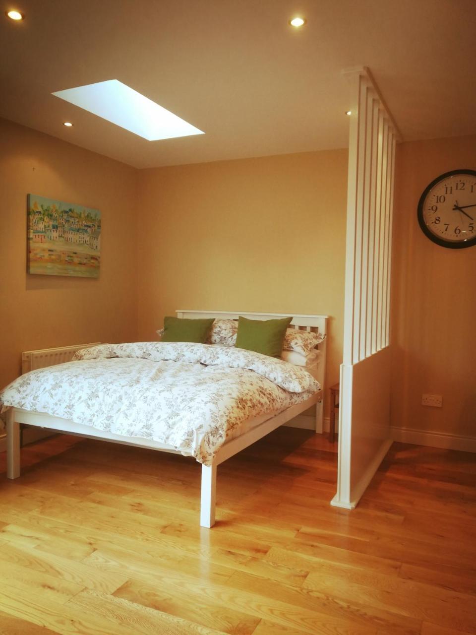 The Village Rooms ダンドーク エクステリア 写真